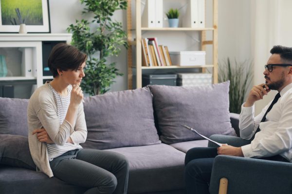 The Role of a Relationship Coach in Healing Past Wounds